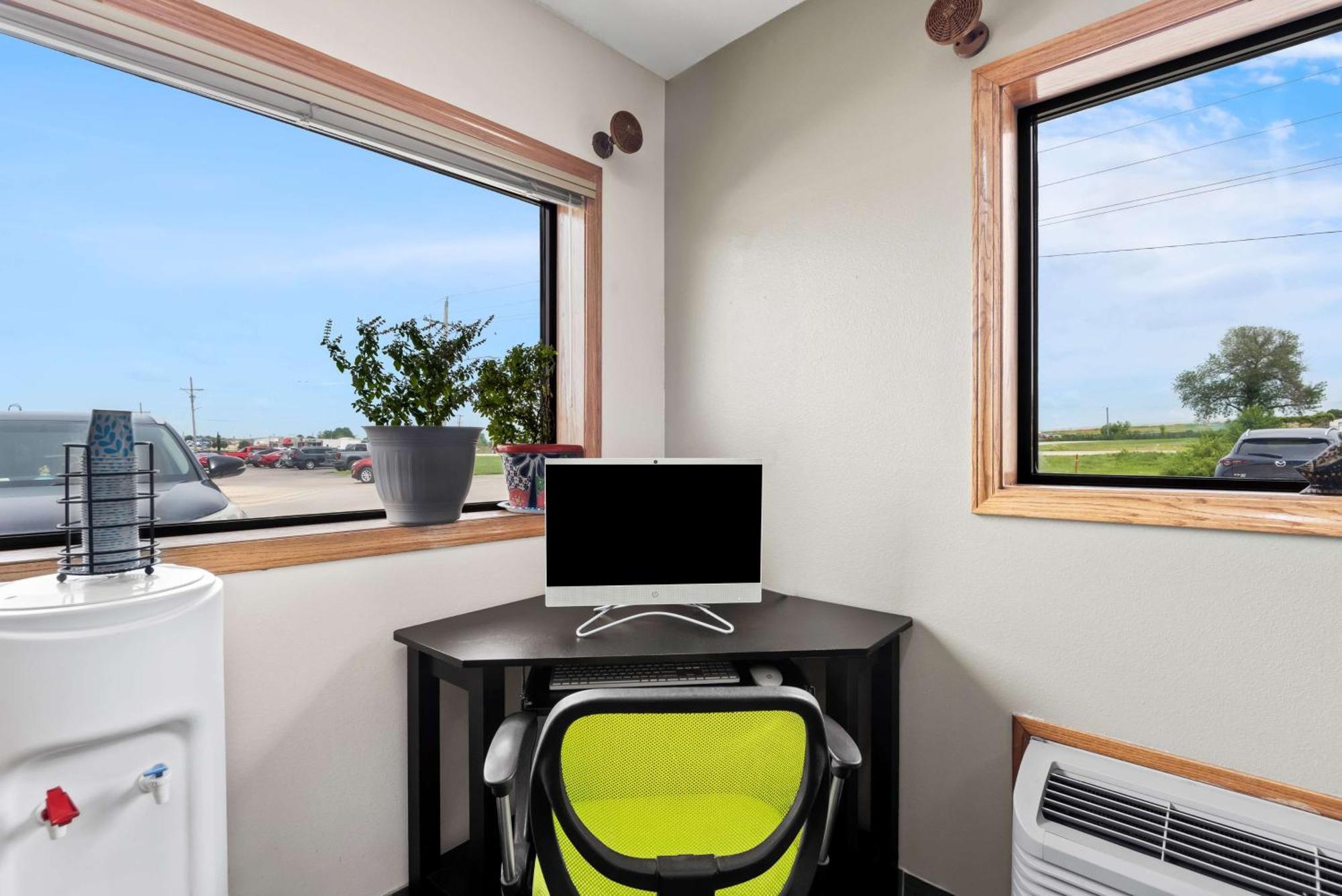 Surestay Hotel By Best Western Manchester Esterno foto