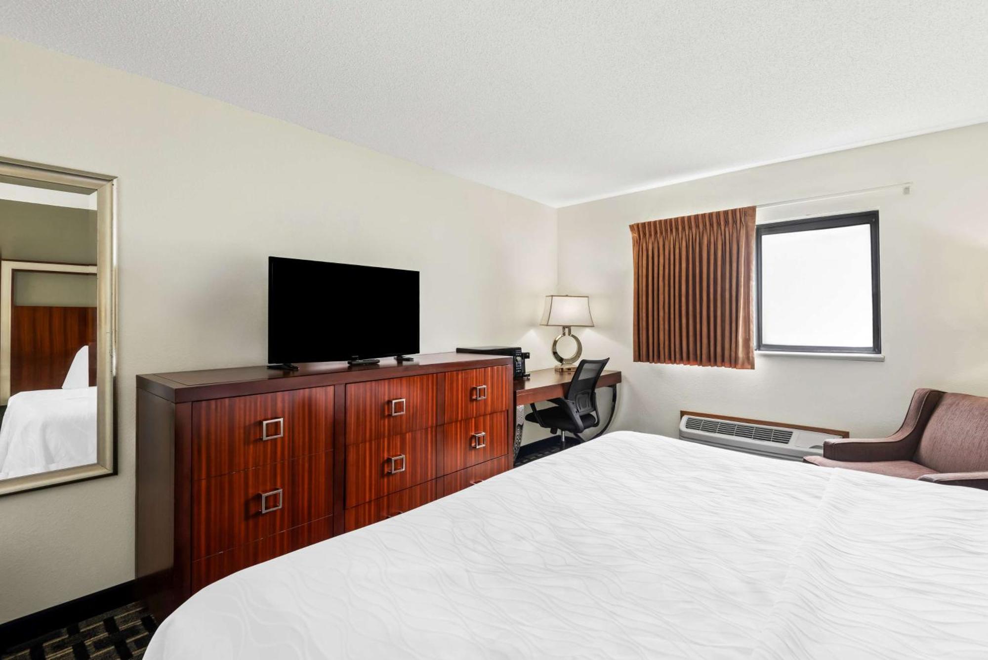 Surestay Hotel By Best Western Manchester Esterno foto