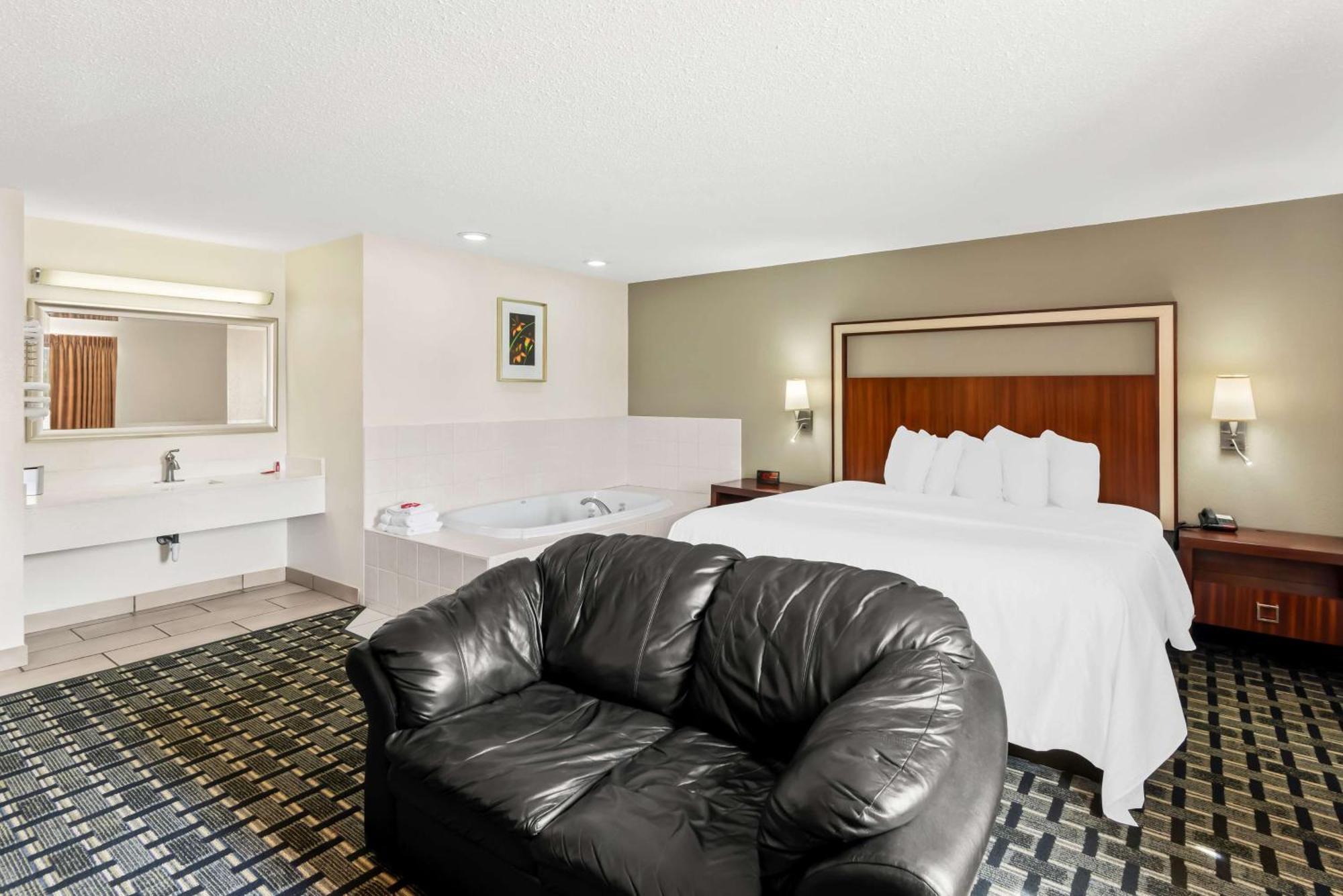 Surestay Hotel By Best Western Manchester Esterno foto